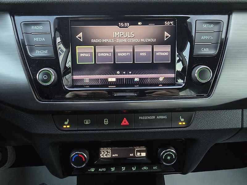 Škoda Fabia 70kW STYLE DIGIKLIMA ČR - fotka 28 z 36