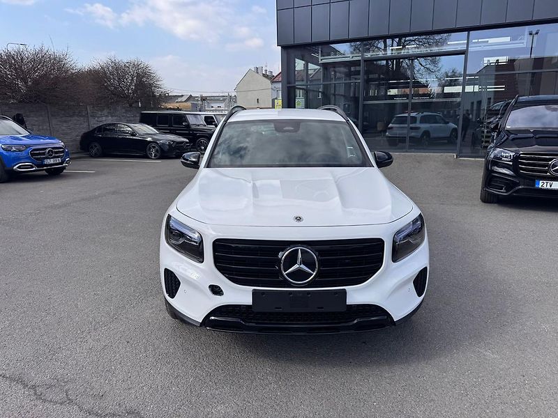 Mercedes-Benz GLB (2026) 200 d 4MATIC - fotka 2 z 22