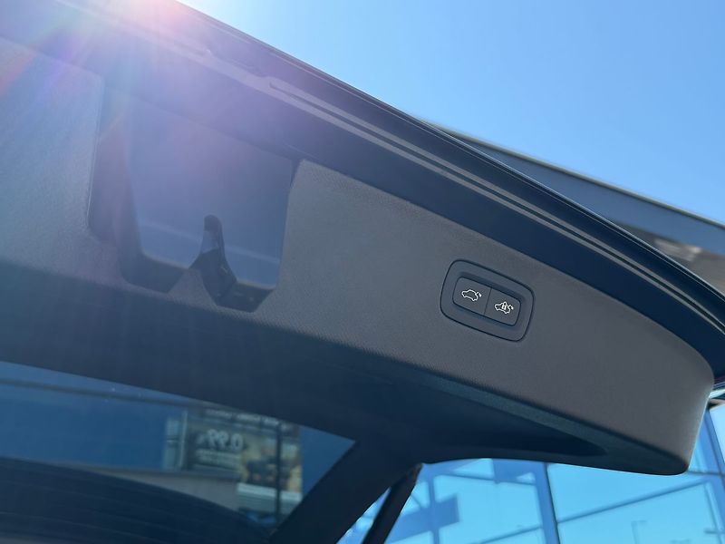 Volvo XC90 (2026) PLUS B5, kamery 360°, ventilac - fotka 14 z 22