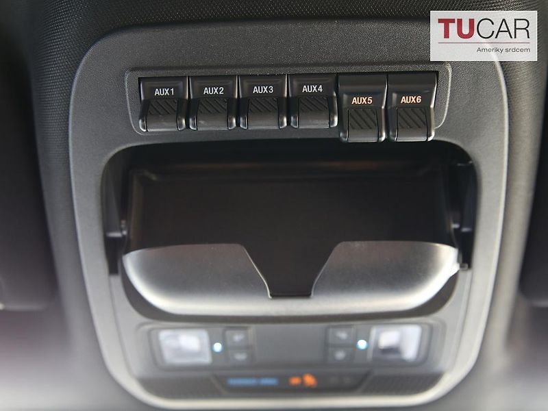 Ford F-150 (2022) 3.5 V6 LOBO TREMOR  - fotka 33 z 41