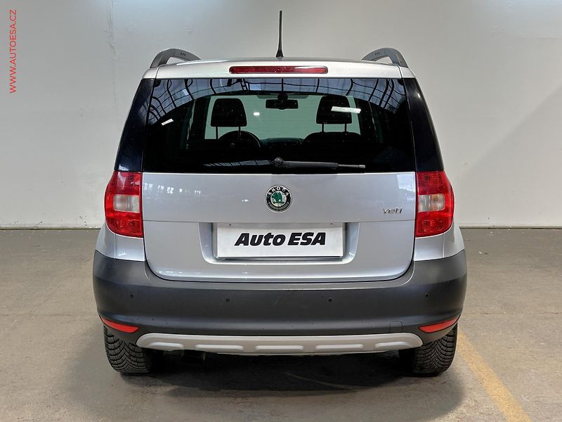 Škoda Yeti (2012) 1.2 TSi, Family, DSG - fotka 5 z 14