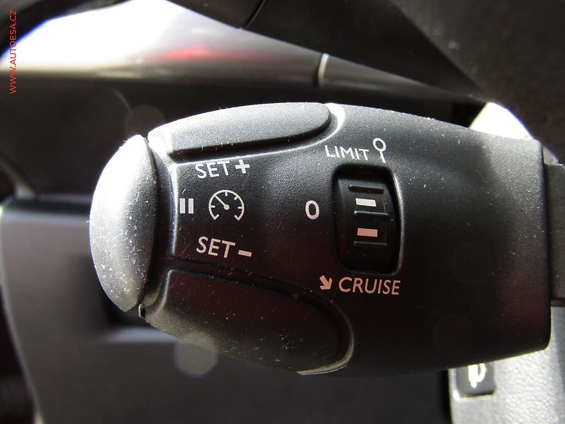 Citroën C3 (2011) 1.6 HDi, ČR, Exclusive - fotka 13 z 16