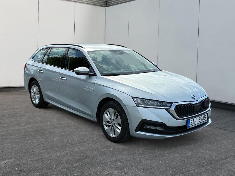 Škoda Octavia (2022) AMBITION 1.5TSI 110kW CZ DPH - fotka 3 z 11