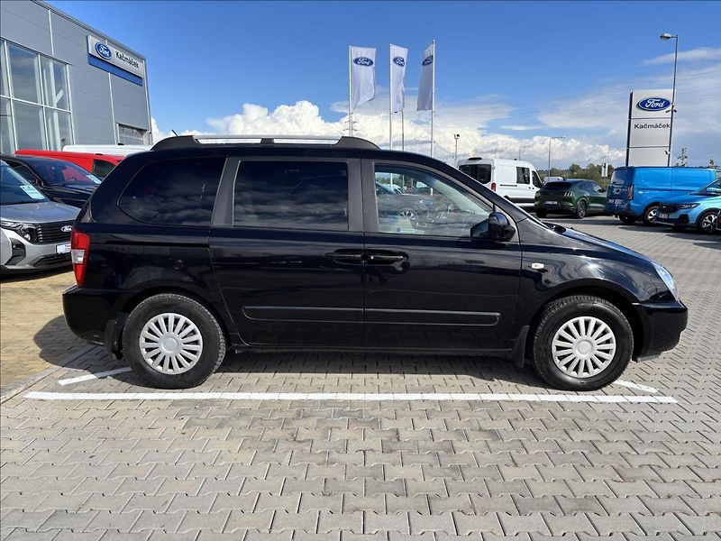 Kia Carnival 2,9 CRDi 136kW 7 Míst - fotka 6 z 43