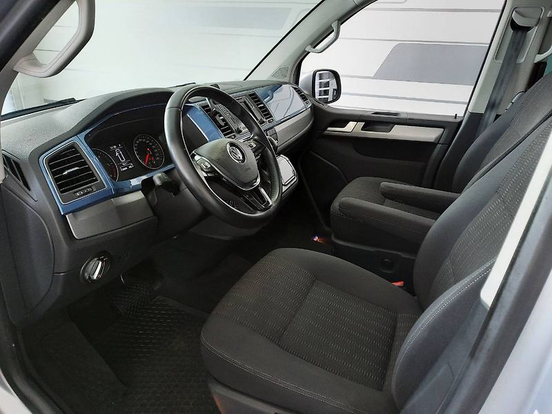 Volkswagen Multivan (2019) 2.0 TDI 4Motion (146kW/198k) D - fotka 6 z 24