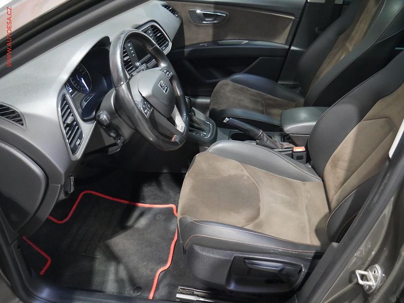 Seat Leon (2015) 2.0 TDi 4x4, ČR, X-Perience - fotka 9 z 18