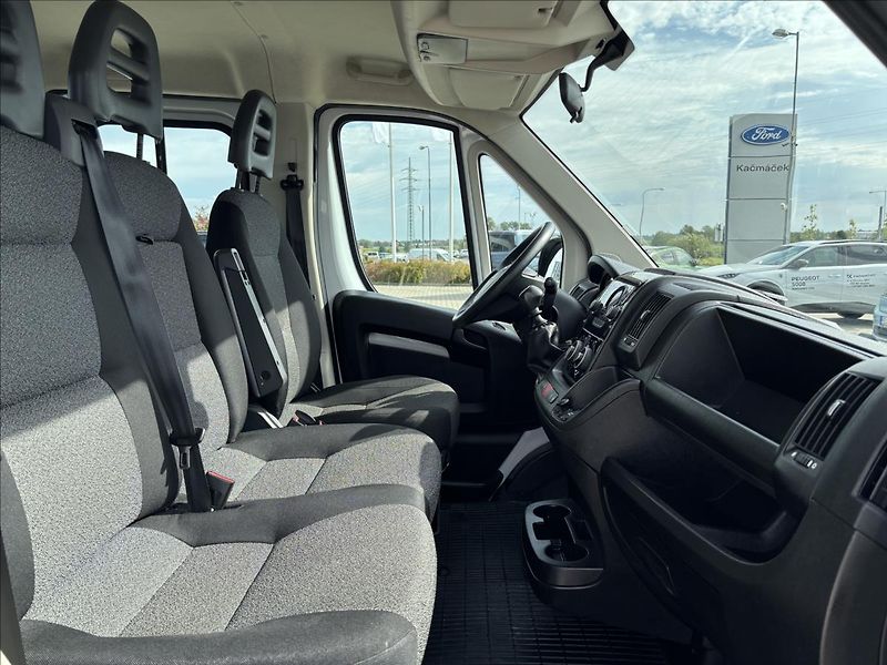 Fiat Ducato 2,3 MTJ 130kW  L4 MAXI DPH - fotka 16 z 31