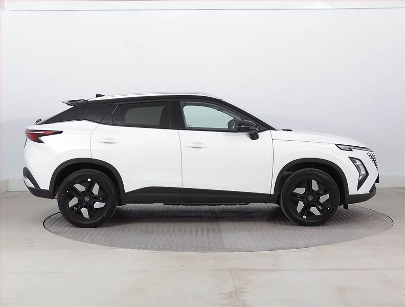 Omoda 5 (2026) 1.6 T, Ad. tempomat - fotka 6 z 22