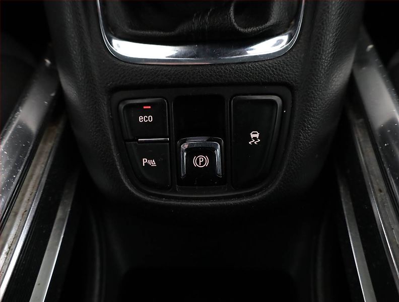 Opel Zafira (2012) 2.0 CDTI, Serv.kniha, Tempomat - fotka 11 z 19
