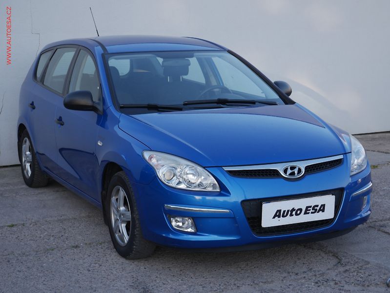 Hyundai i30 (2008) 1.6i, ČR, AC, tažné - fotografie inzerátu