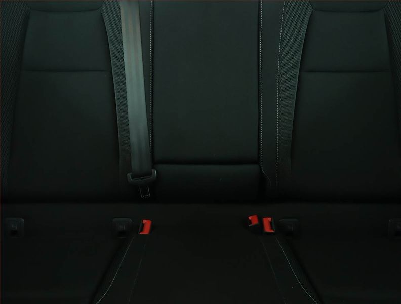 Škoda Karoq (2023) Ambition 1.5 TSI - fotka 10 z 17
