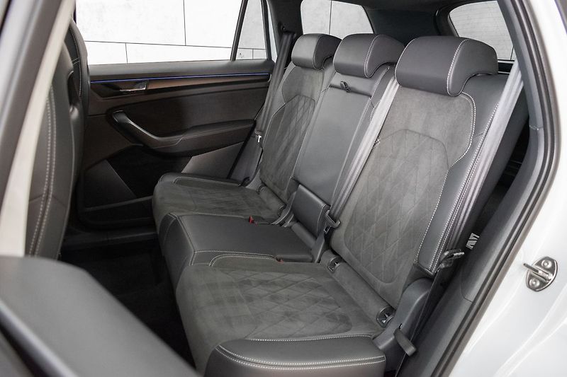 Škoda Kodiaq 2.0 TDI SPORTLINE*TAŽNÉ*ČR 1.M - fotka 14 z 49