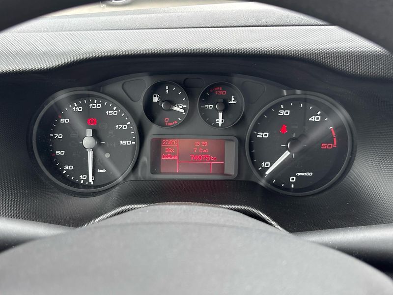 Iveco Daily 35S14 V - fotka 11 z 21