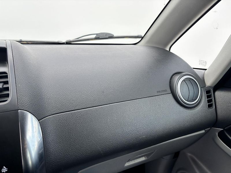 Suzuki SX4 (2007) 1.6 VVT 79KW 4x4 - fotka 26 z 26