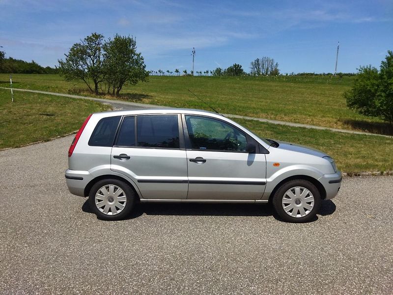 Ford Fusion (2004) 1.4i,  AUTOMAT - fotka 3 z 17