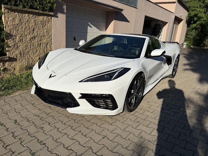 Chevrolet Corvette (2022) C8-TARGA-VÝFUK-LIFT-TOP-DPH - fotka 7 z 18