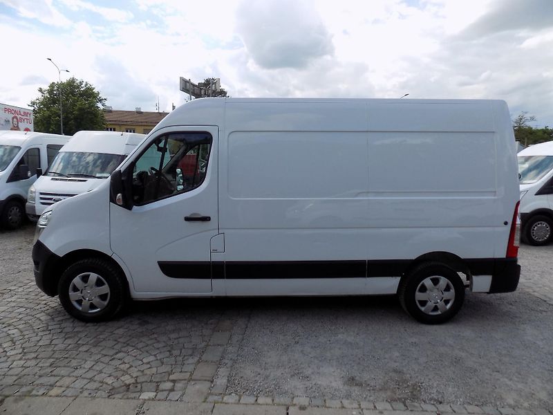 Nissan Interstar 2,3 DCI 100 KW L2H2 AC, TEMP - fotka 18 z 41