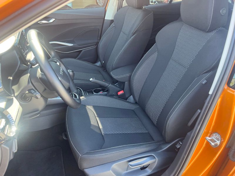 Škoda Fabia (2025) Top Selection 1.0TSi 85kW 6°ma - fotka 10 z 26