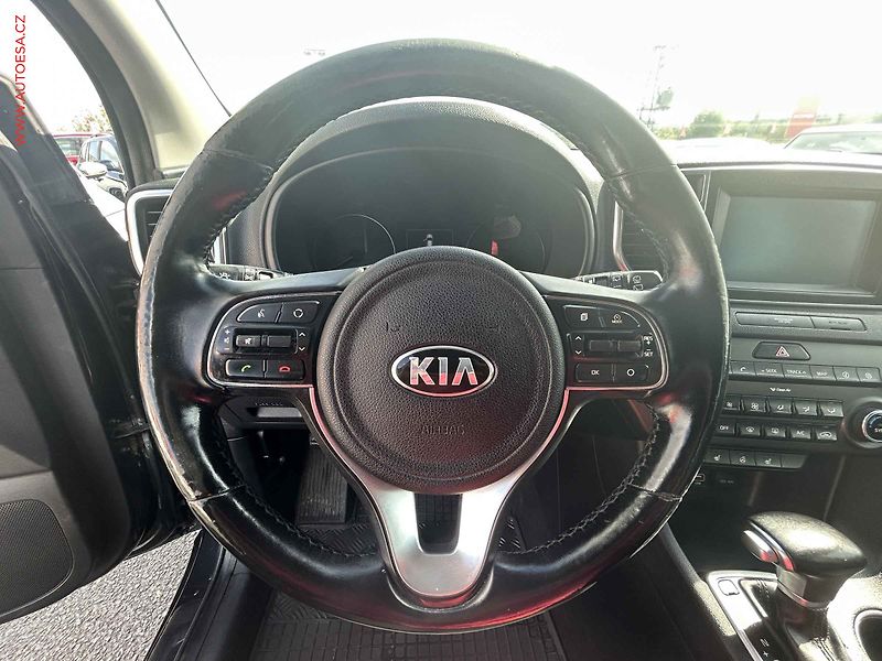 Kia Sportage (2017) 2.0CRDi 4x4, AT. výhřev sed. - fotka 12 z 19