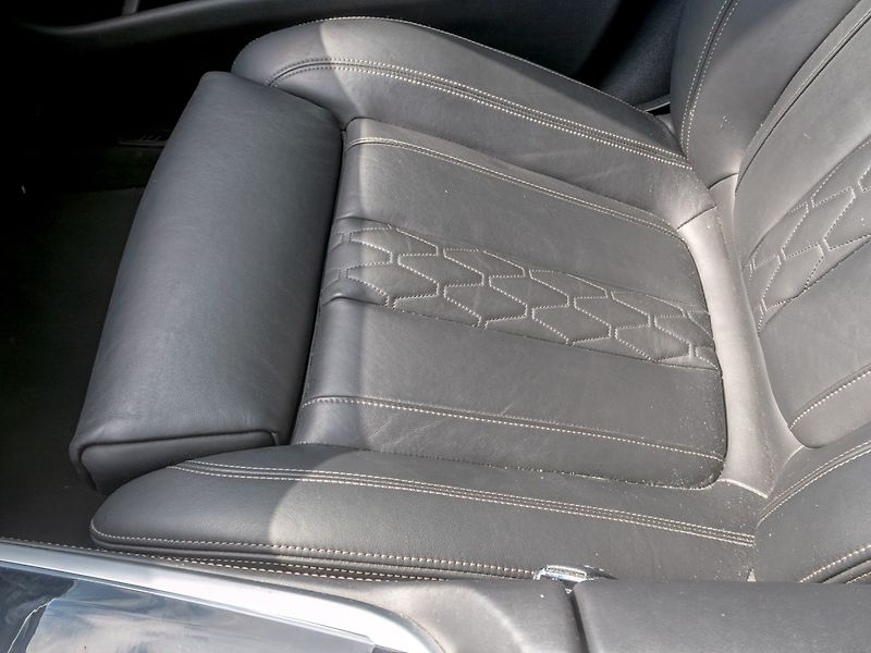 BMW X7 (2019) ČR 3.0i 250KW 7sed – INDIVIDUÁ - fotka 16 z 49