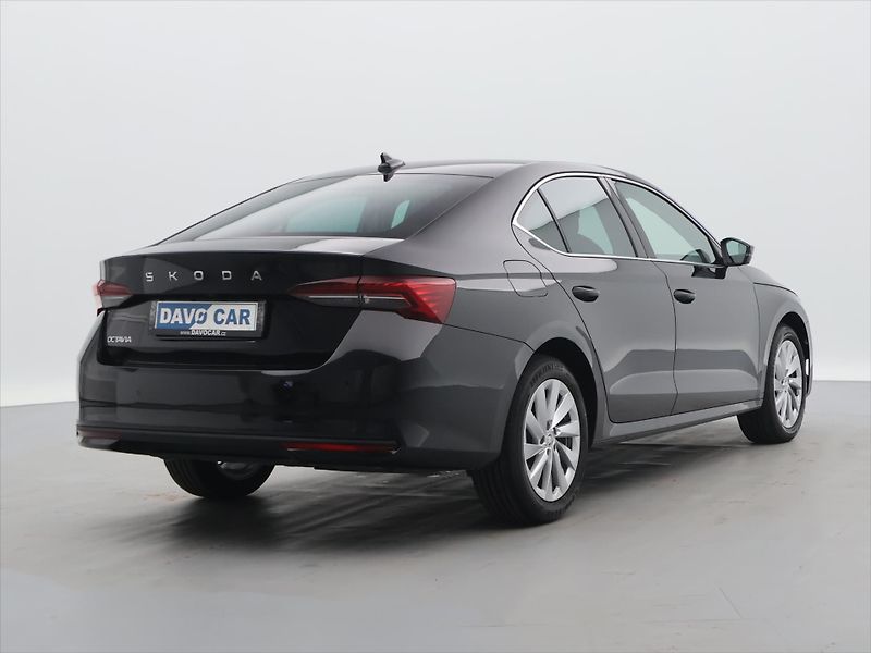Škoda Octavia 2,0 TDI DSG Top Selection DPH - fotka 7 z 27