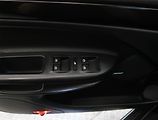 Škoda Octavia (2010) Laurin&Klement 2.0 TDI - náhled 24