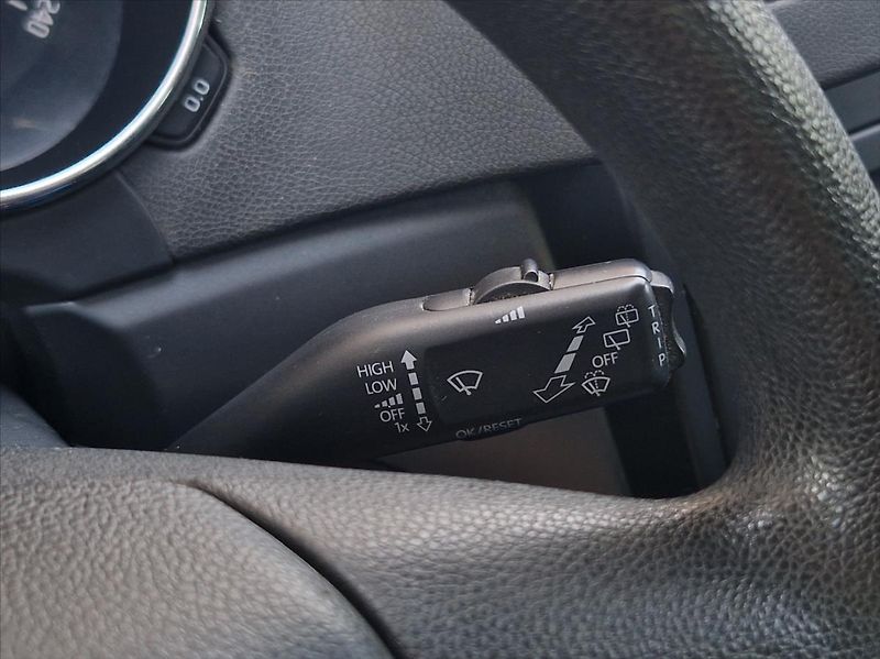 Škoda Yeti 1,4 TSI 90kW HEZKÝNÁJ. VÝHŘREV - fotka 31 z 31
