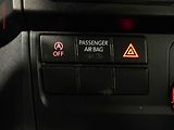 Volkswagen Transporter (2016) 2.0TDi 9míst, ČR, 110kW, AC - náhled 17