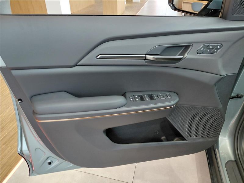Kia EV5 (2025) 81,4 kWh LAUNCH EDITION - fotka 11 z 16