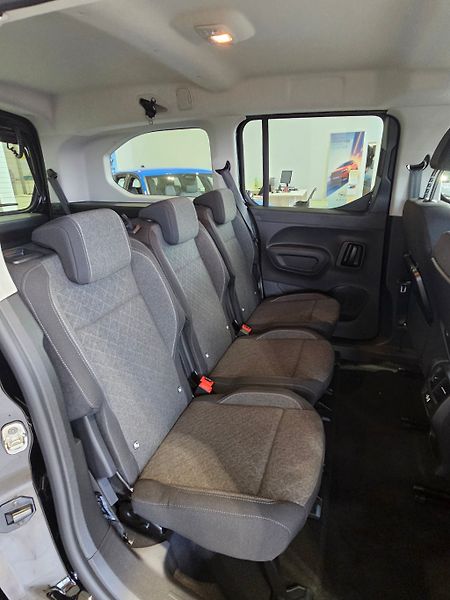 Opel Combo (2026) Edit Plus XL-1,5 CDTi AT8-7sed - fotka 5 z 12