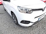 Toyota ProAce City Verso (2023) 1.2T,81kw,Family,7míst,1maj.ČR - náhled 10