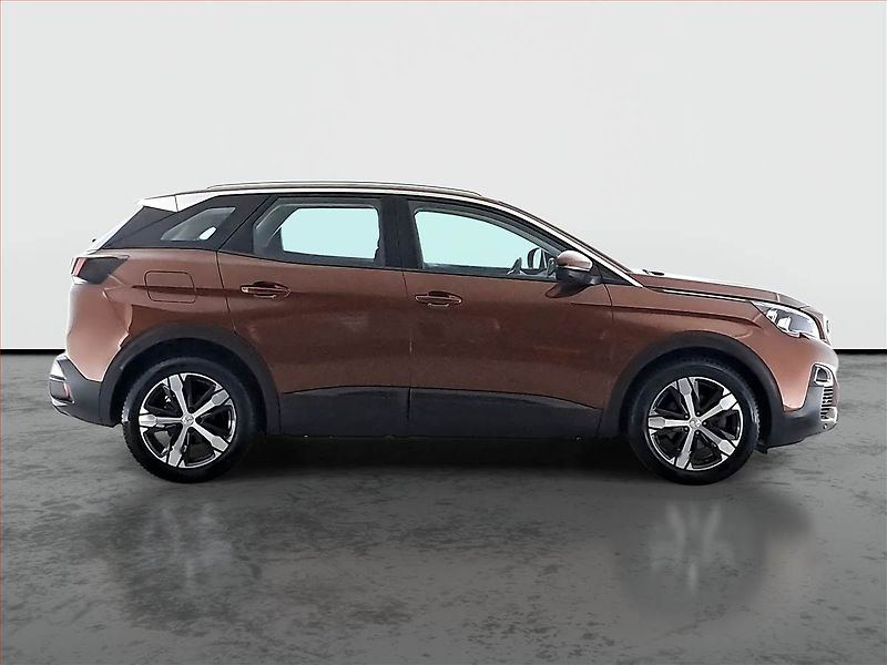 Peugeot 3008 (2017) 1.2 PureTech, Navi, Tempomat - fotka 6 z 17