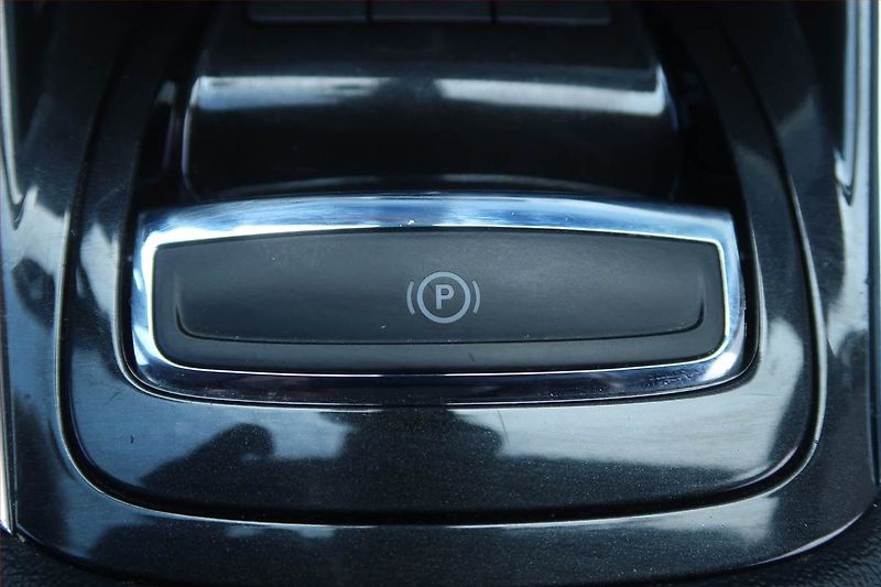 Citroën C5 (2012) Exclusive 2.0 HDi, Automat - fotka 19 z 23