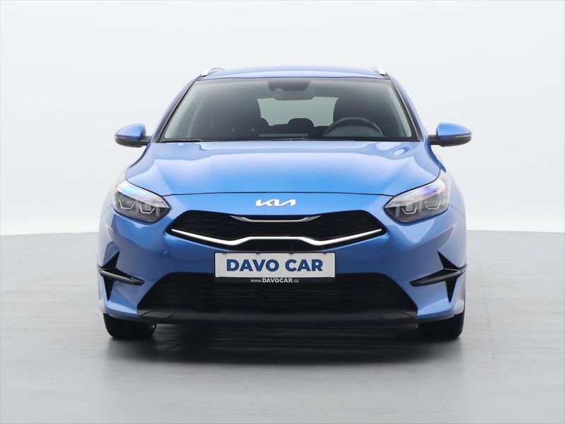 Kia Ceed 1,5 118 kW T-GDI CZ Zaruka LED - fotka 2 z 32