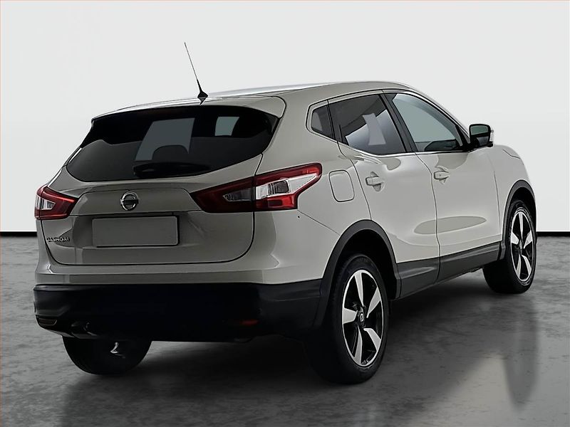 Nissan Qashqai (2017) 1.2 DIG-T, Automat, Navi - fotka 5 z 21
