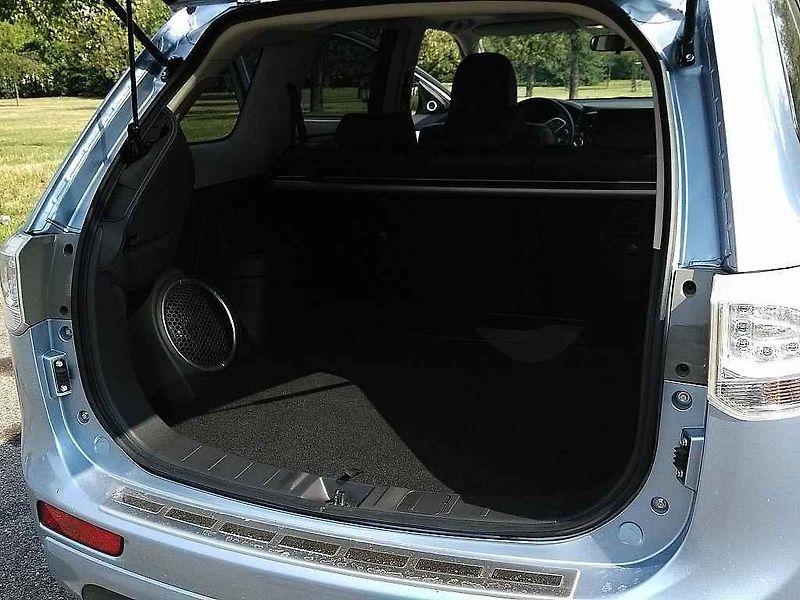 Mitsubishi Outlander PHEV.