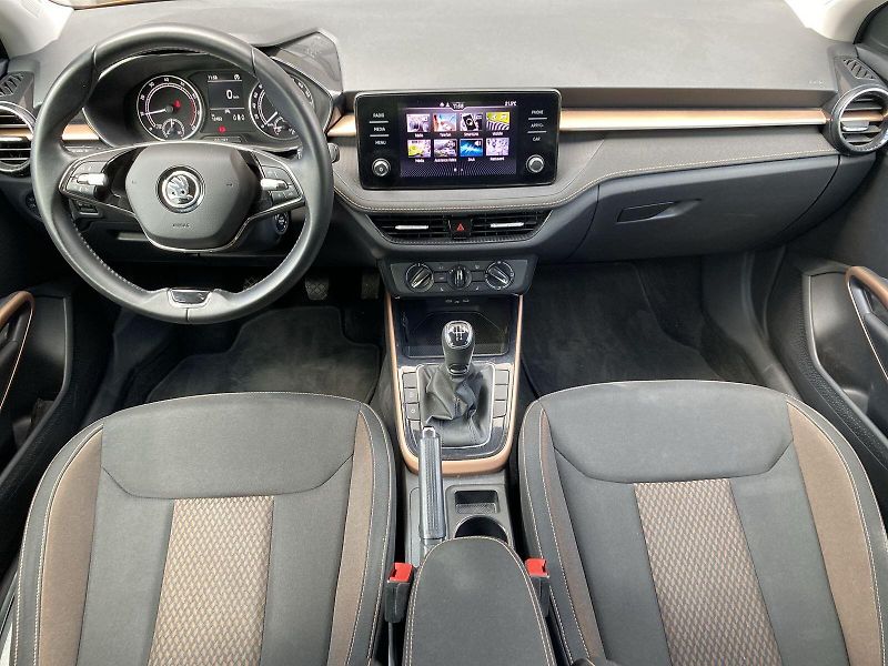 Škoda Fabia (2023) 1.0 MPI Style - fotka 5 z 33