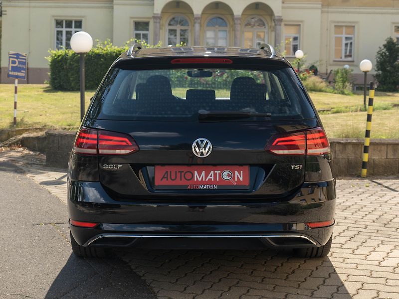 Volkswagen Golf - fotka 7 z 27