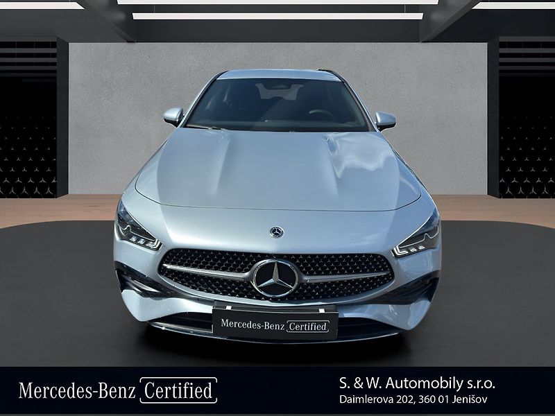 Mercedes-Benz CLA 200 d Shooting Brake AMG - fotka 2 z 27
