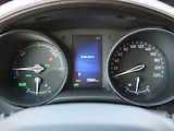 Toyota C-HR (2017) Executive 1.8 Hybrid, Automat - náhled 11