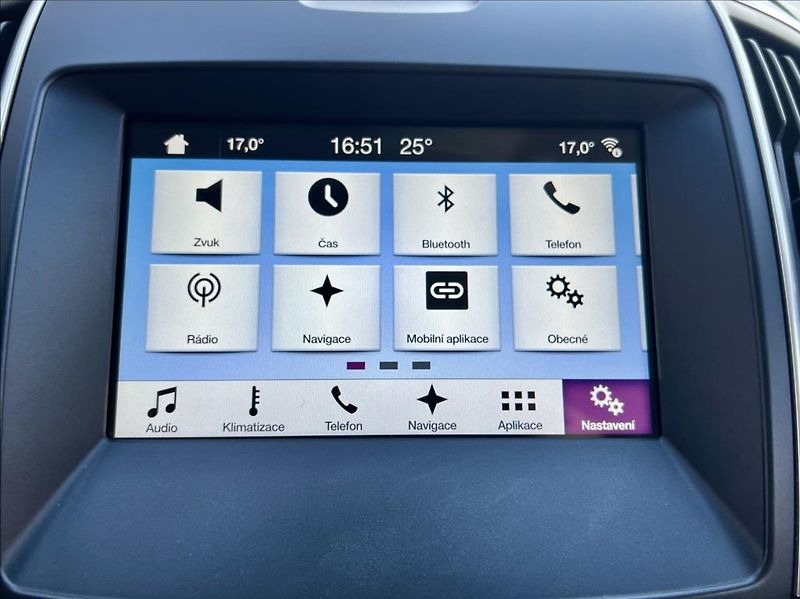 Ford Galaxy 2,0 TDCi  TITANIUM 7-míst záru - fotka 36 z 48