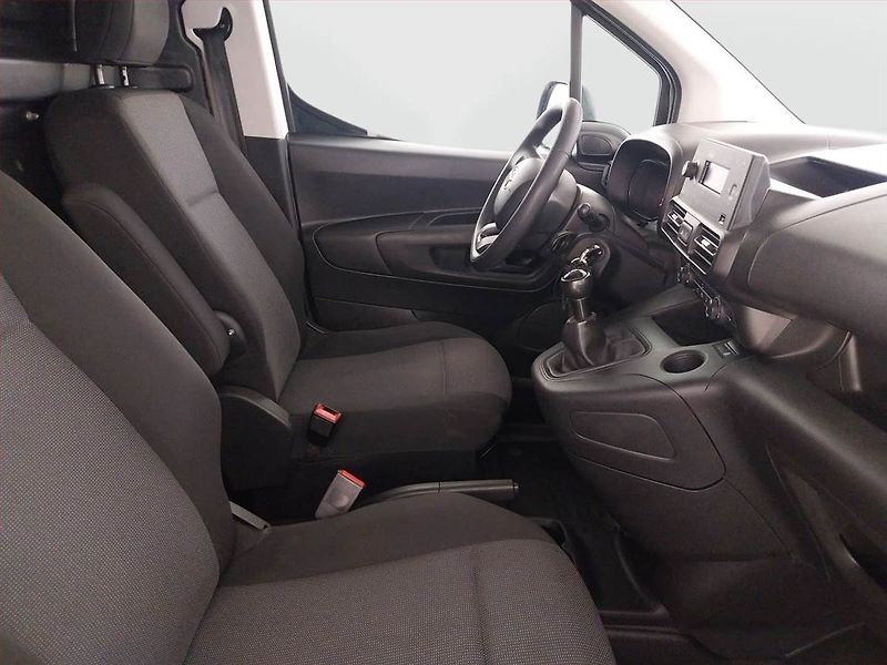 Toyota ProAce City (2021) 1.5 D4-D, ČR, 1Maj - fotka 7 z 15