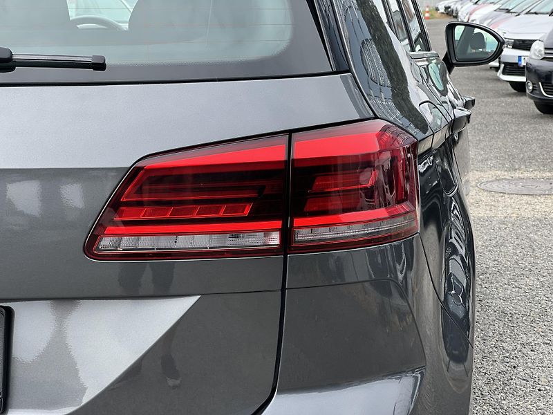 Volkswagen Golf Sportsvan 1.5TSi 96kw KLIMA TAŽNÉ  - fotka 44 z 46