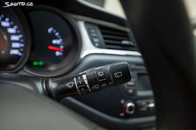 Kia Ceed 1.4 CVVT 74 kW serv.kniha - fotka 19 z 27