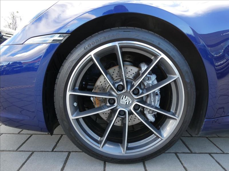 Porsche 911 3,0 Carrera 4, ČR, 2.Maj, DPH - fotka 2 z 53