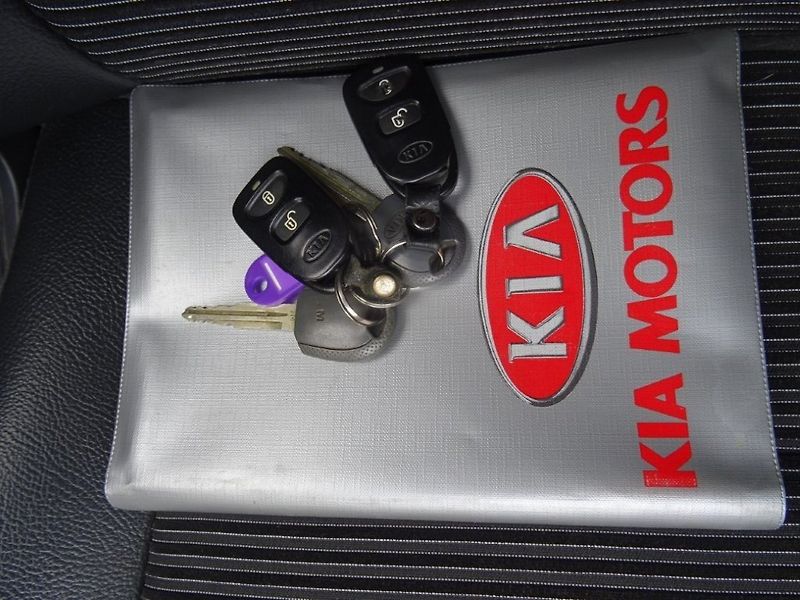 Kia Sportage (2006) 2.0i,104kW,4X4,ALU - fotka 8 z 20