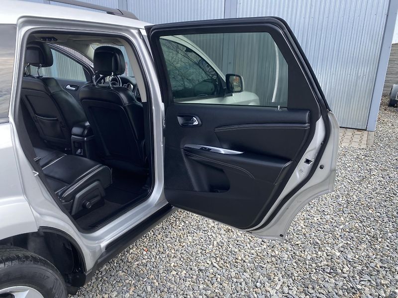 Fiat Freemont 2.0MJET 140PS 7MÍST KŮŽE MAN!! - fotka 122 z 166