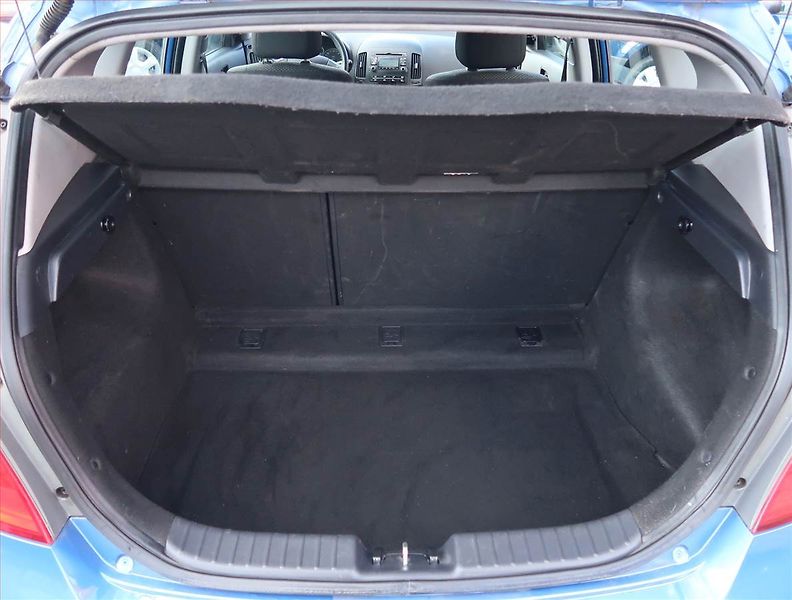 Hyundai i30 (2009) 1.4 CVVT, ČR,1.maj, po STK - fotka 13 z 14