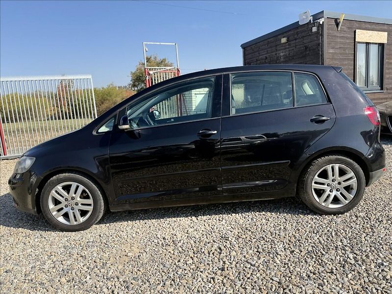 Volkswagen Golf Plus 1,9 TDI GOAL DIGIKLIMA 6KVALT - fotka 8 z 18