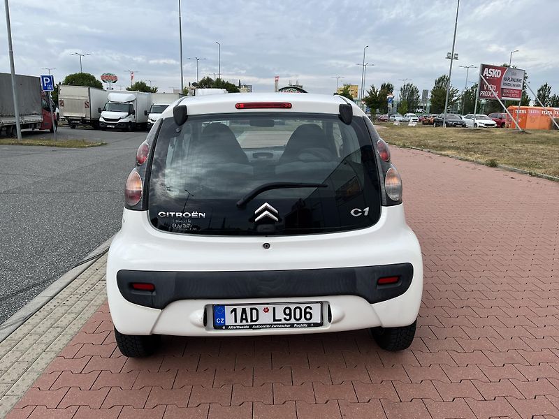 Citroën C1 1.0 i 50 kW - fotka 6 z 25